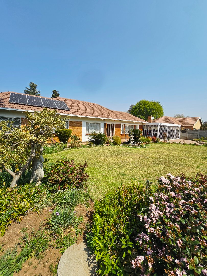 3 Bedroom Property for Sale in Flimieda North West